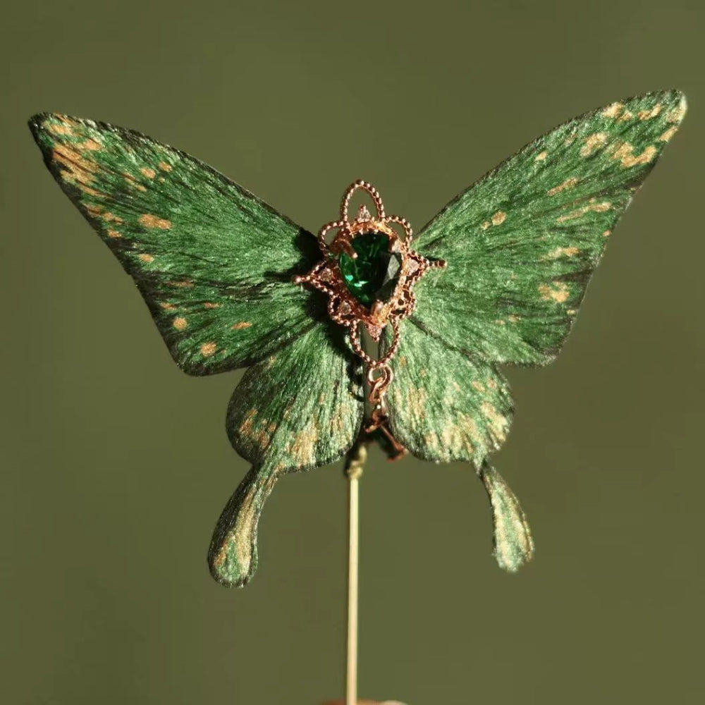 Unique Design-Velvet Flower Brooch Soft Hairpin 100% Mulberry Silk   Green Butterfly