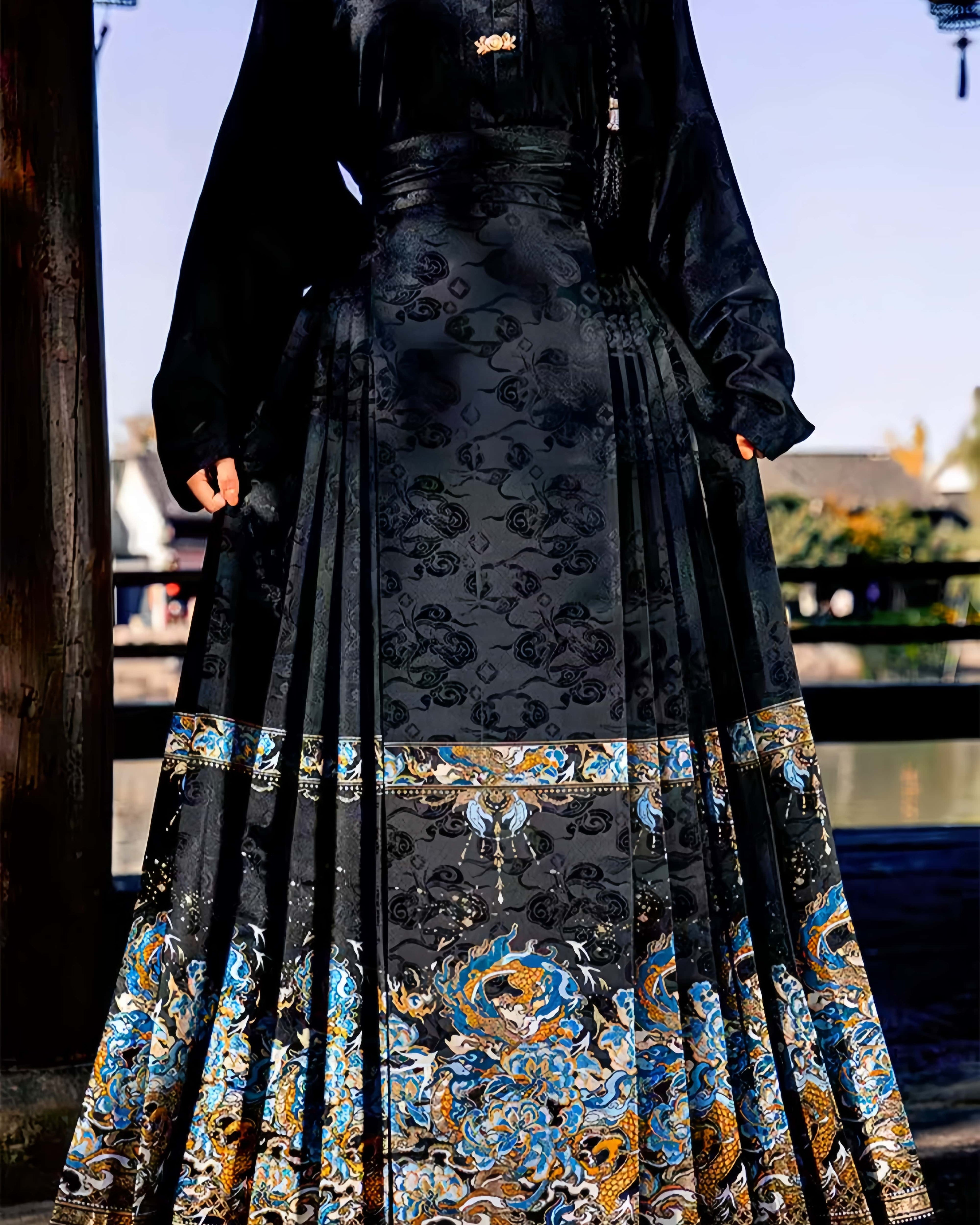 Mamianqun Cheongsam Skirt Chic Hand Embroidered Elegance Versatility Vintage-Inspired Timeless Elegance