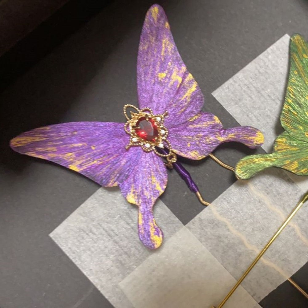 [Cocoon-Break] Unique Design-Velvet Flower Brooch Soft Hairpin 100% Mulberry Silk Purple Butterfly