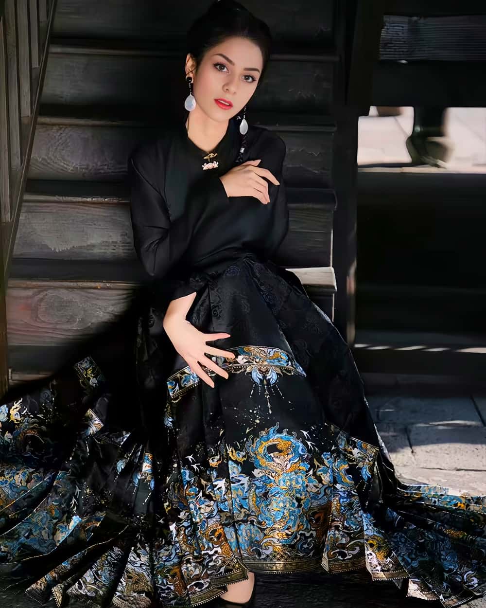 Mamianqun Cheongsam Skirt Chic Hand Embroidered Elegance Versatility Vintage-Inspired Timeless Elegance