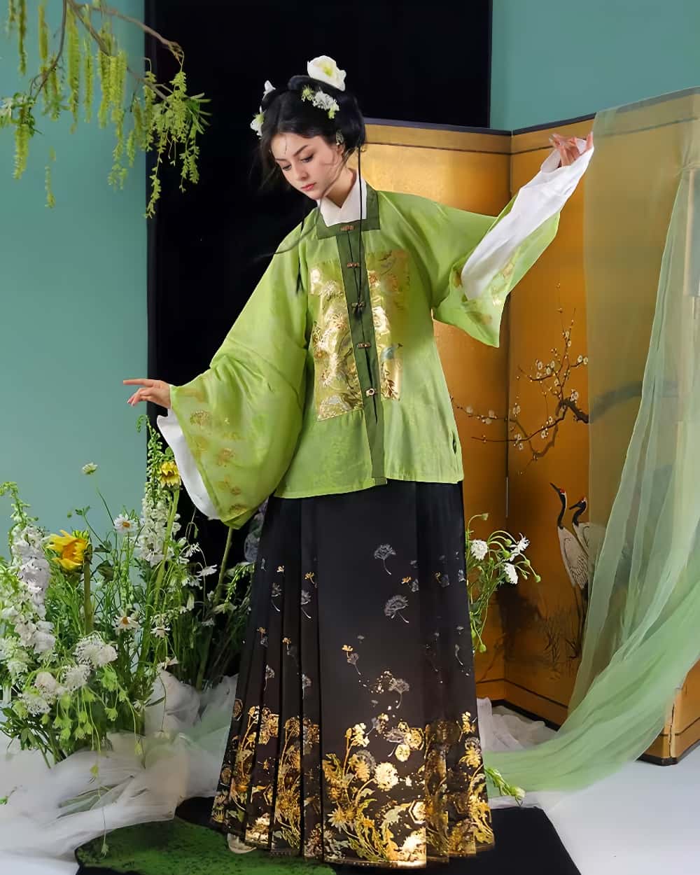Mamianqun Cheongsam Skirt Chic Hand Embroidered Elegance Versatility Vintage-Inspired Timeless Elegance